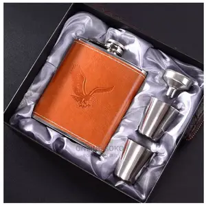 Stainless Steel Portable Whiskey Hip Flask - Funnel 2 Tot Cups - 200ml