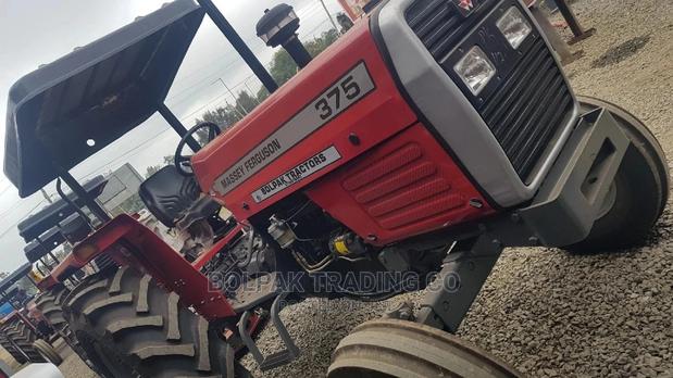 Massey :: Ferguson Red. - main view