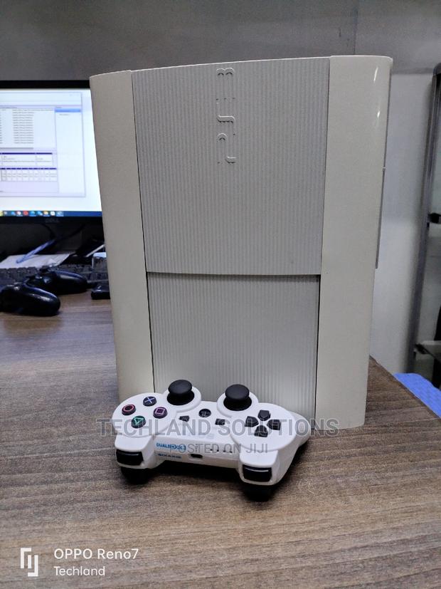 White Sony Playstation 3!! - thumbnail 3