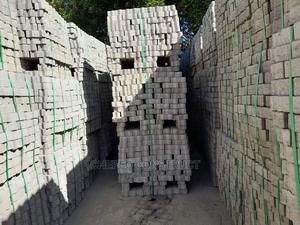 Ordinay Quality Cabro Pavers - thumbnail 2