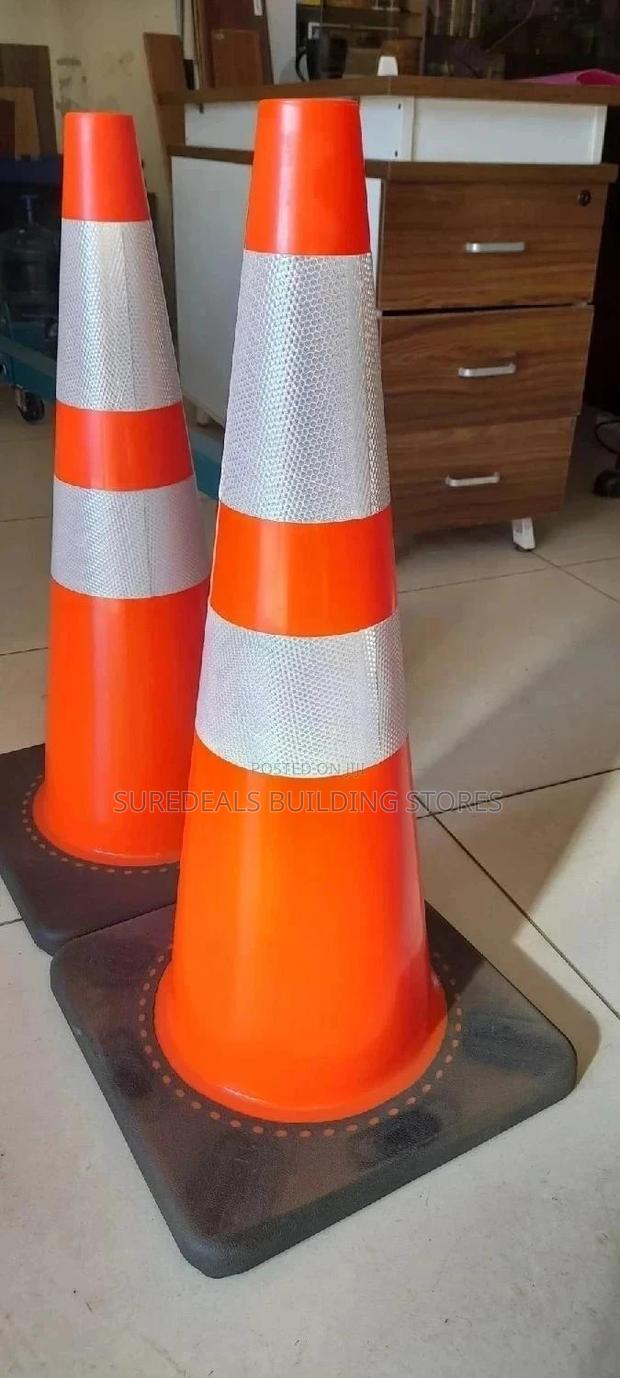 Heavy Traffic Cones - thumbnail 2