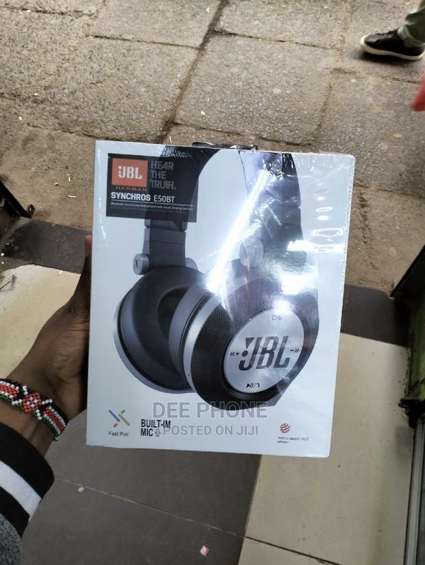 JBL E 50 BT Wireless Headphones - thumbnail 4