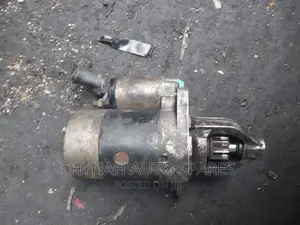 Starter Nissan B14