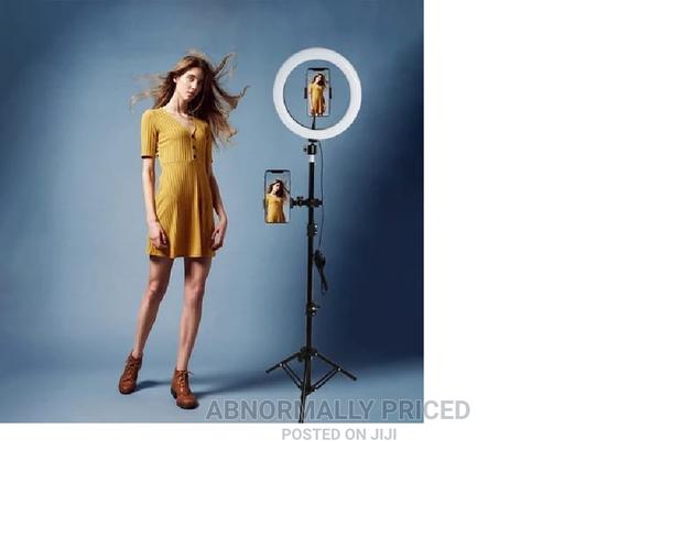 2.1m Tripod With Ring Light - thumbnail 2