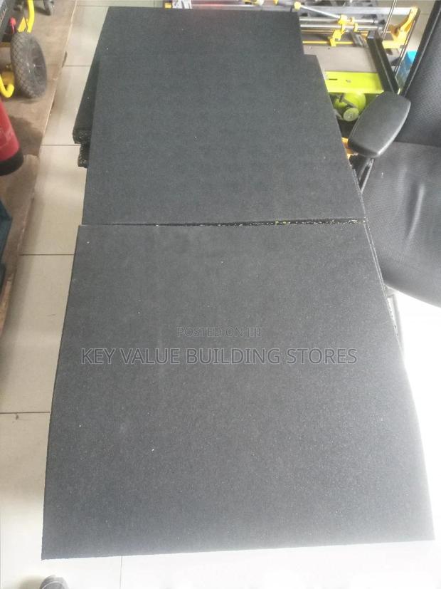Heavy Duty Gym Rubber Mat/Floor - thumbnail 2