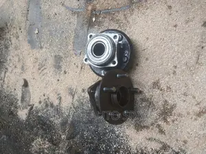 Rear Hubs Toyota Premio 4wd