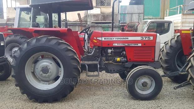 Massey Ferguson Tractor Red - main view