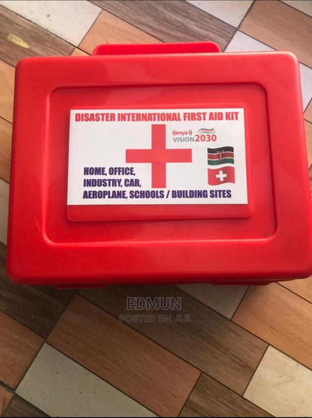 Universal First Aid Kit - thumbnail 2