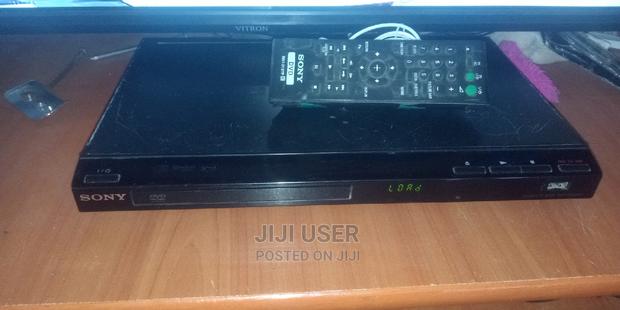 Well Maintained and Functioning Sony DVD Player - thumbnail 4