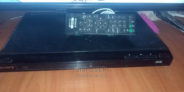 Well Maintained and Functioning Sony DVD Player - thumbnail 3
