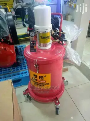 Brand New Pneumatic Grease Bucket