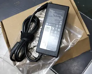 Dell 19.5 v Laptop Adapter Charger