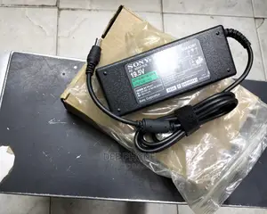 Sony 19.5 v Laptop Charger