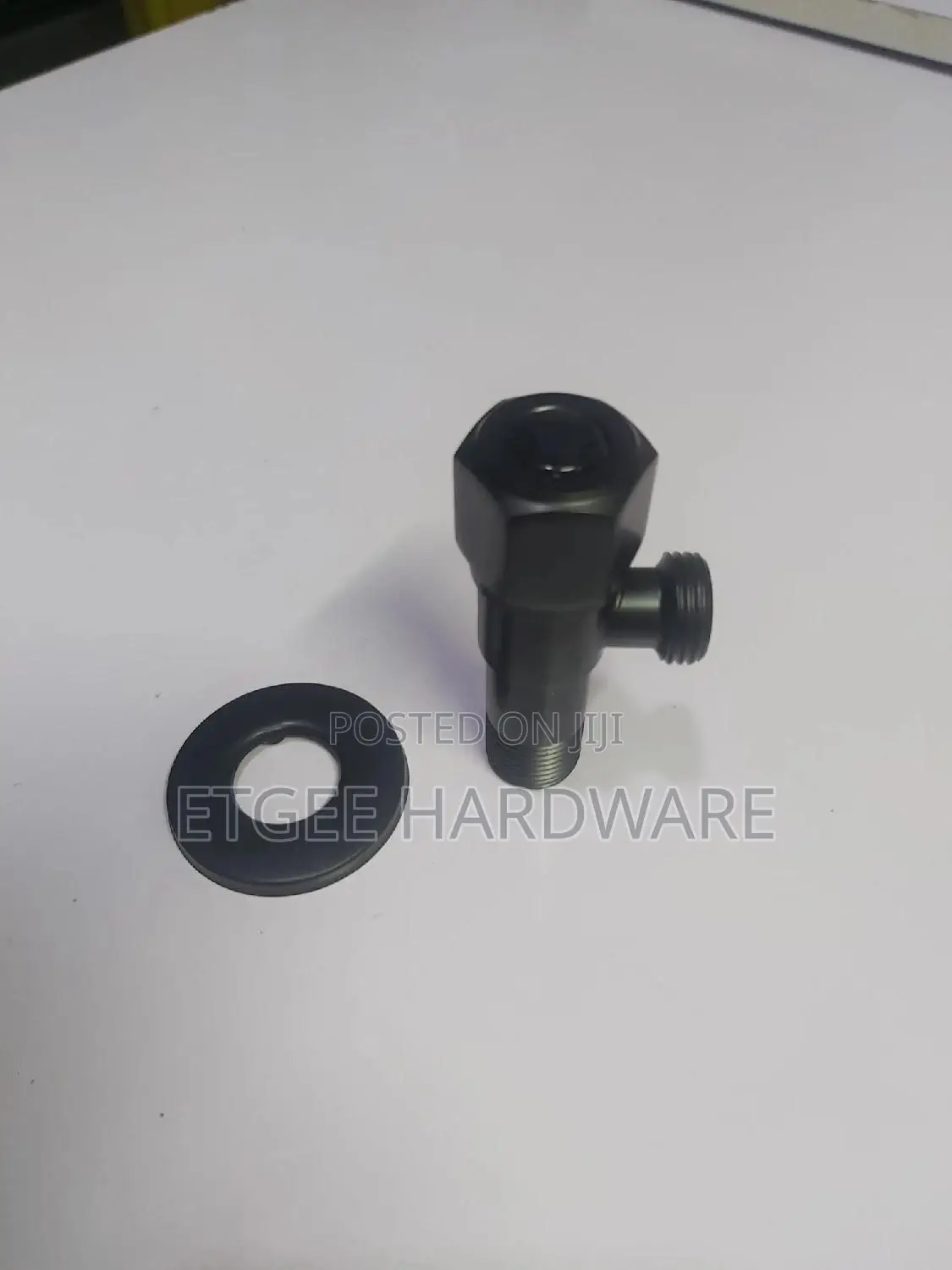 Black Angle Valve