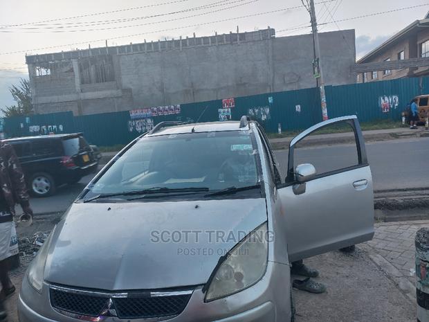 Mitsubishi Colt Front Windscreen - thumbnail 3