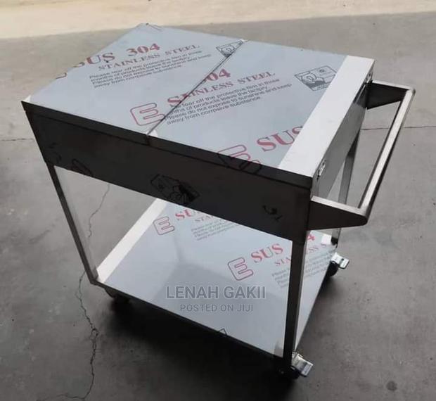 Food Trolley. - main view