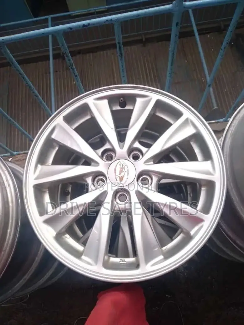 15 Inch Subaru Rims Set ( Japan)
