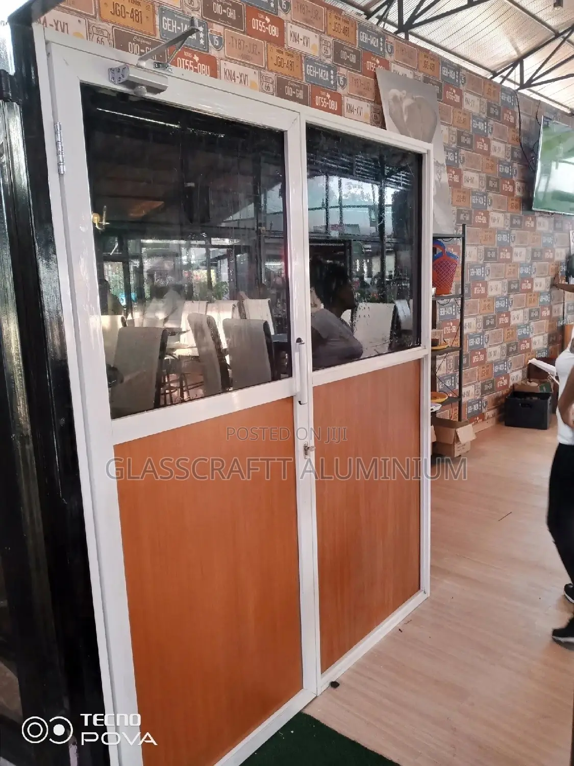 Cashier Booth