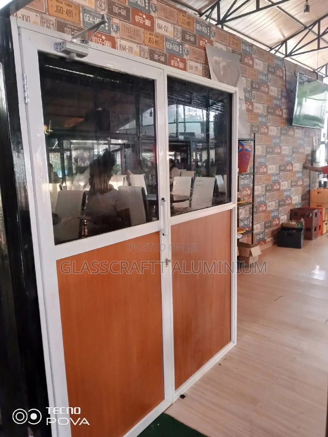 Cashier Booth