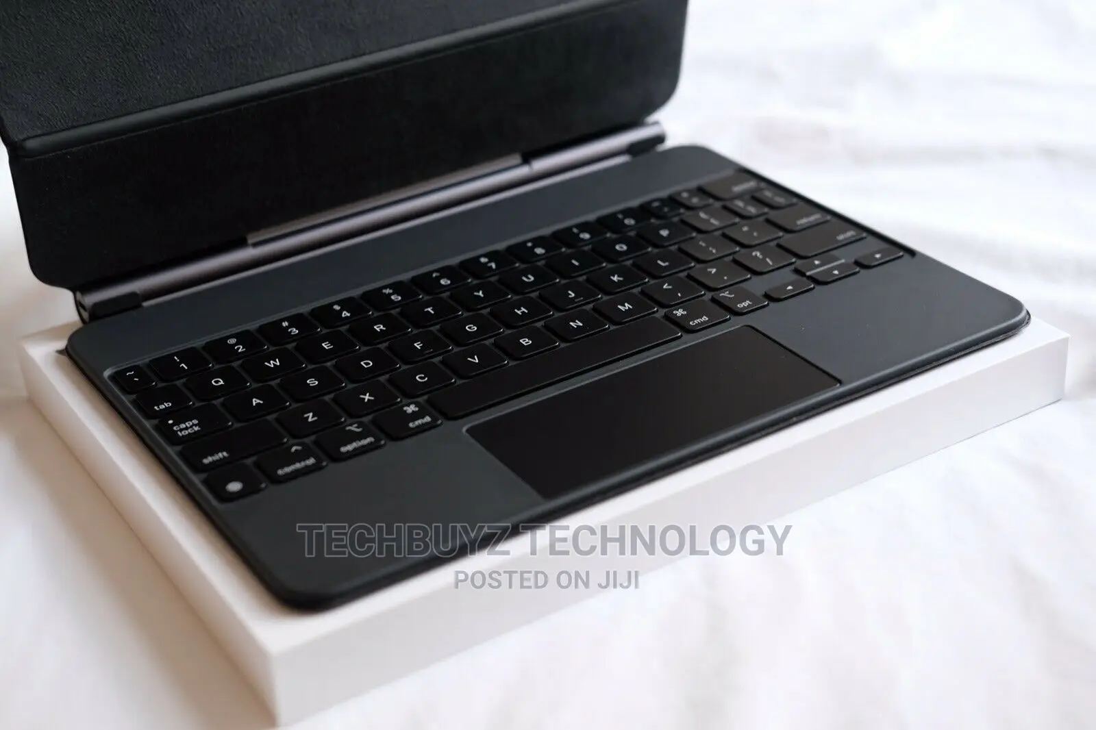 Apple Magic Keyboard for iPad 11''A2261