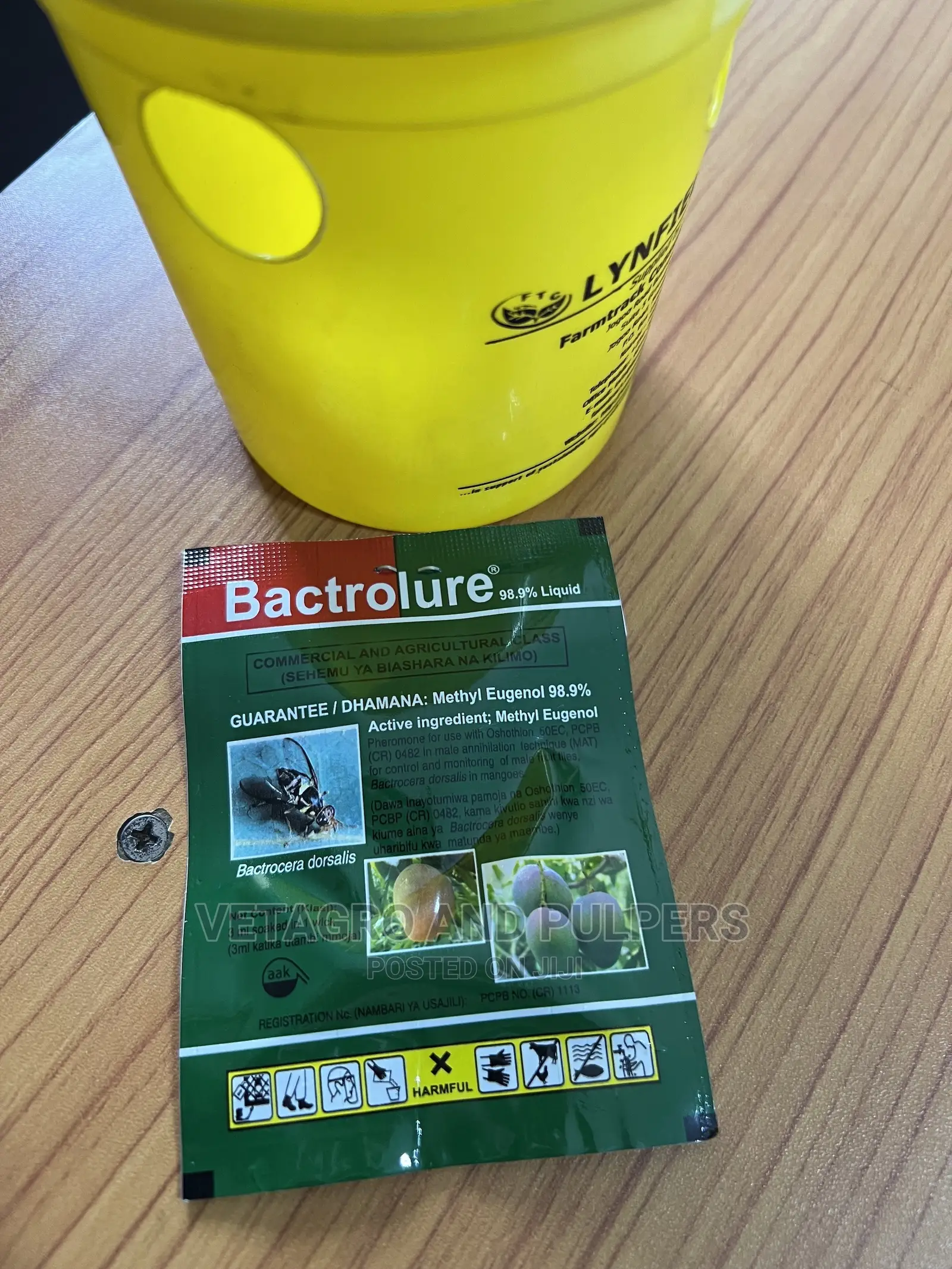 Bactrolure Fruit Flies Lure Lynfield Trap