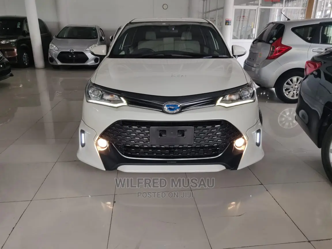 Toyota Fielder 2016 White