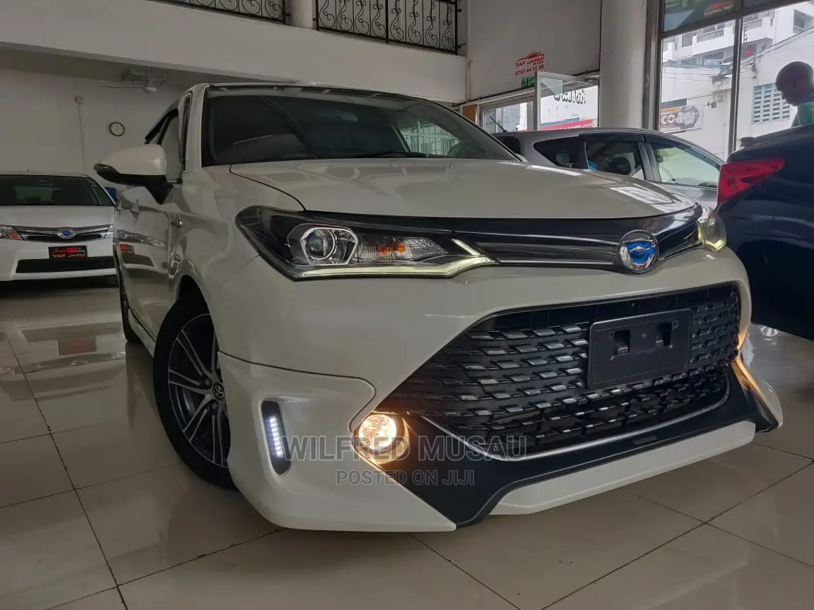 Toyota Fielder 2016 White