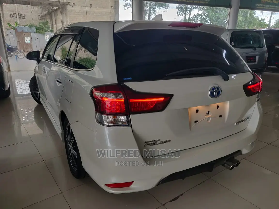 Toyota Fielder 2016 White