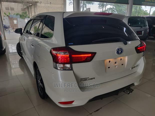 Toyota Fielder 2016 White - thumbnail 12