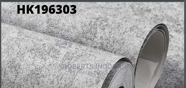 Light Grey Elegant Wallpaper