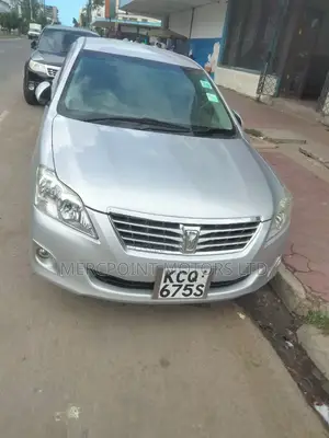 Toyota Premio 2012 Silver