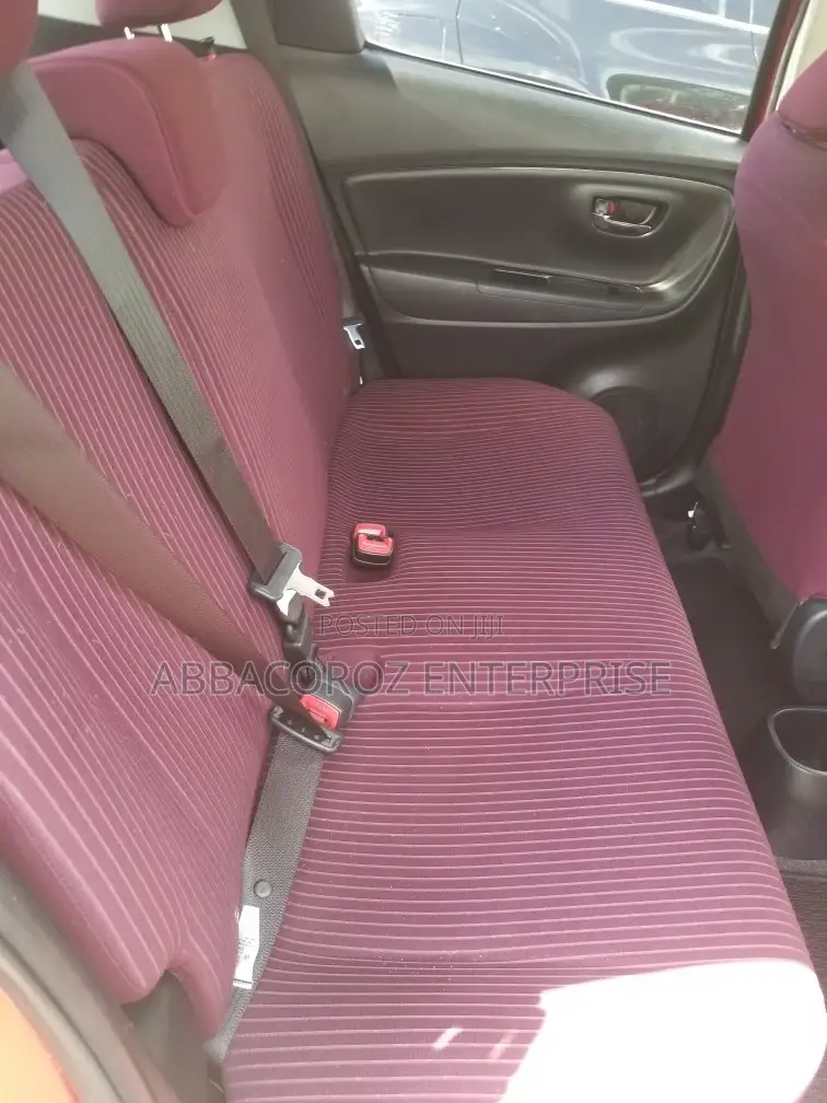 Toyota Vitz 1.3 FWD 3dr 2015 Red