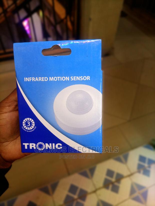 360 Degrees Motion Sensor Lights - thumbnail 2