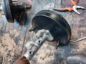 Brake Master Cylinder and Booster Isuzu 3.3