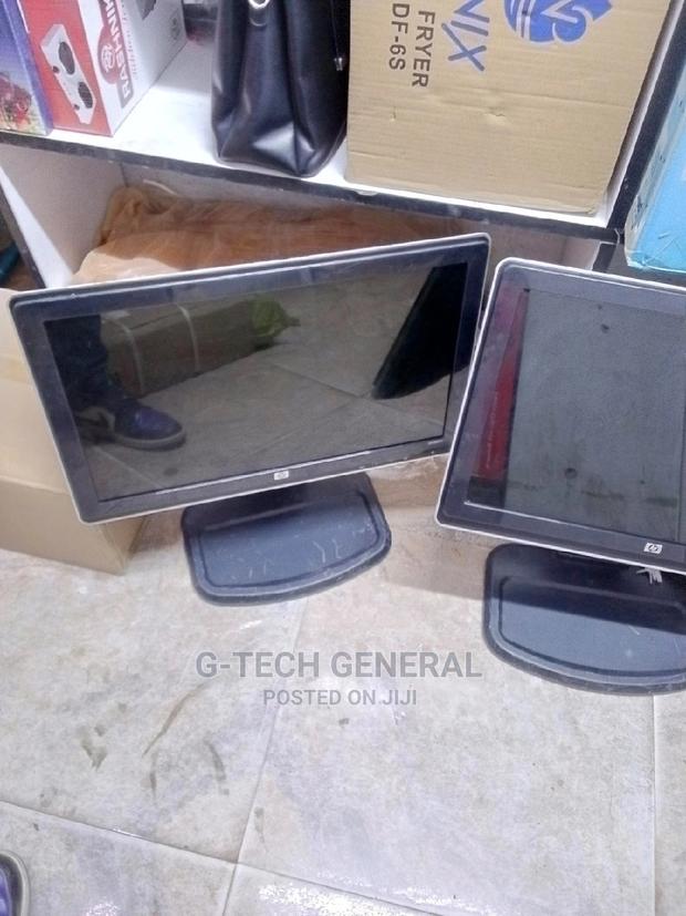 19 Inches Hp Stretch Monitor.