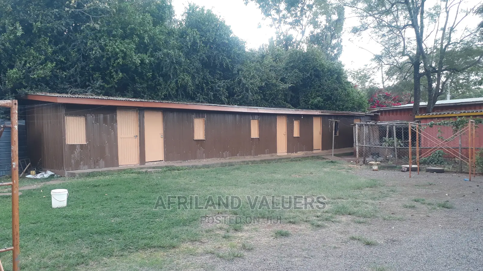 A Commercial Cum Residential Development for Sale in Hardy