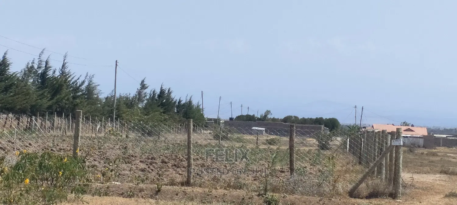 Narumoru/Nanyuki Highway 0.063 Ha