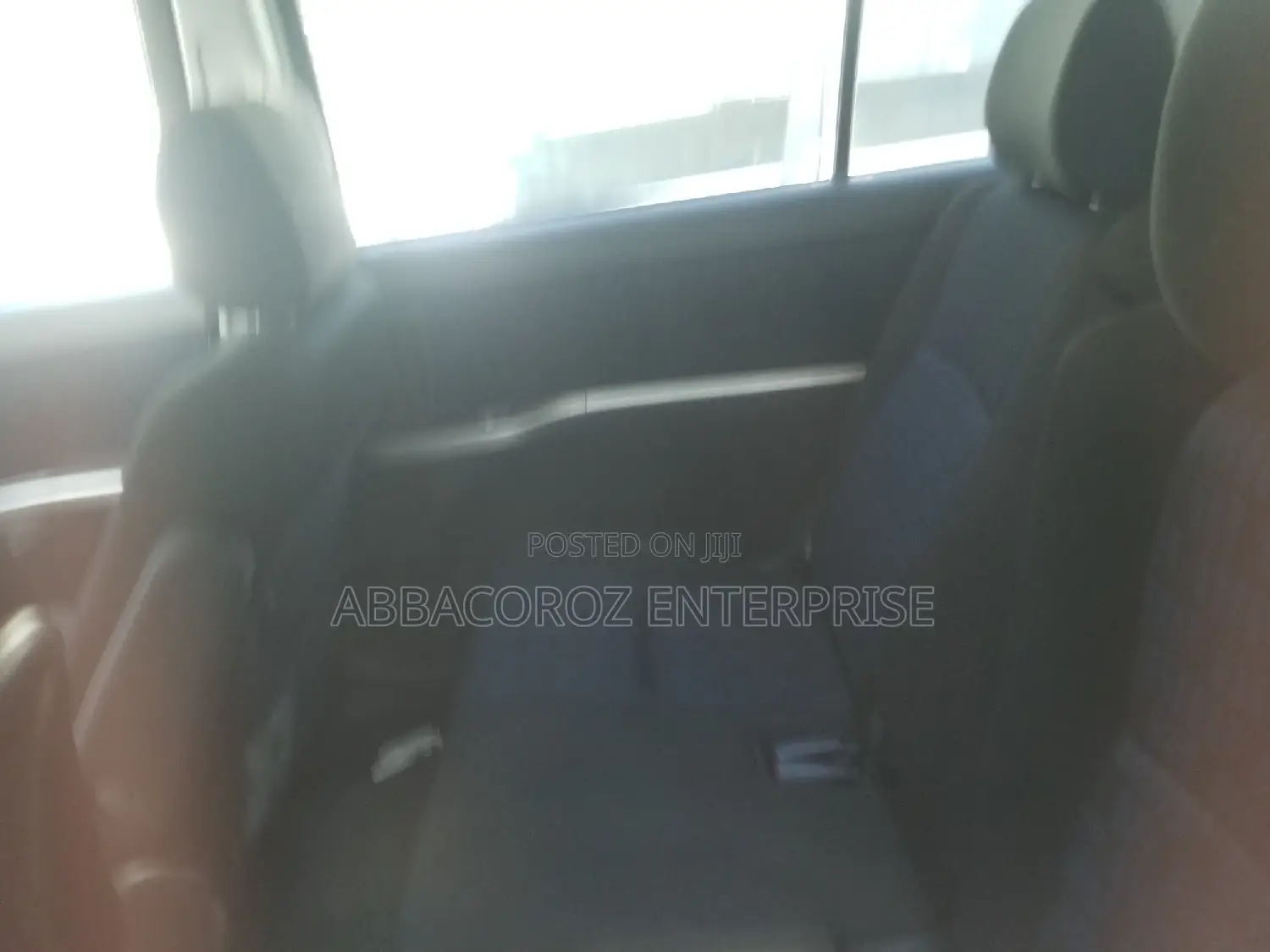 Toyota ISIS 1.8 Platana 2WD 2015 Brown