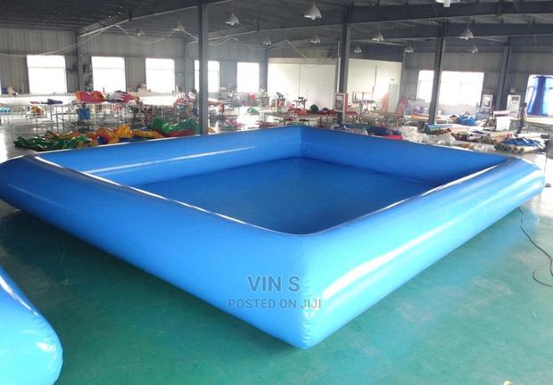 Inflatable Swimming Pool, Inflatäble Swîmming Poõl*