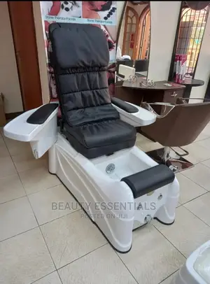 Professional and Comfortable Massage Spa Seat