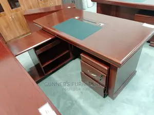Executive Office Desk 1.6m
