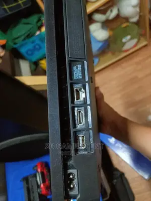 Play Station 4, Used at Home