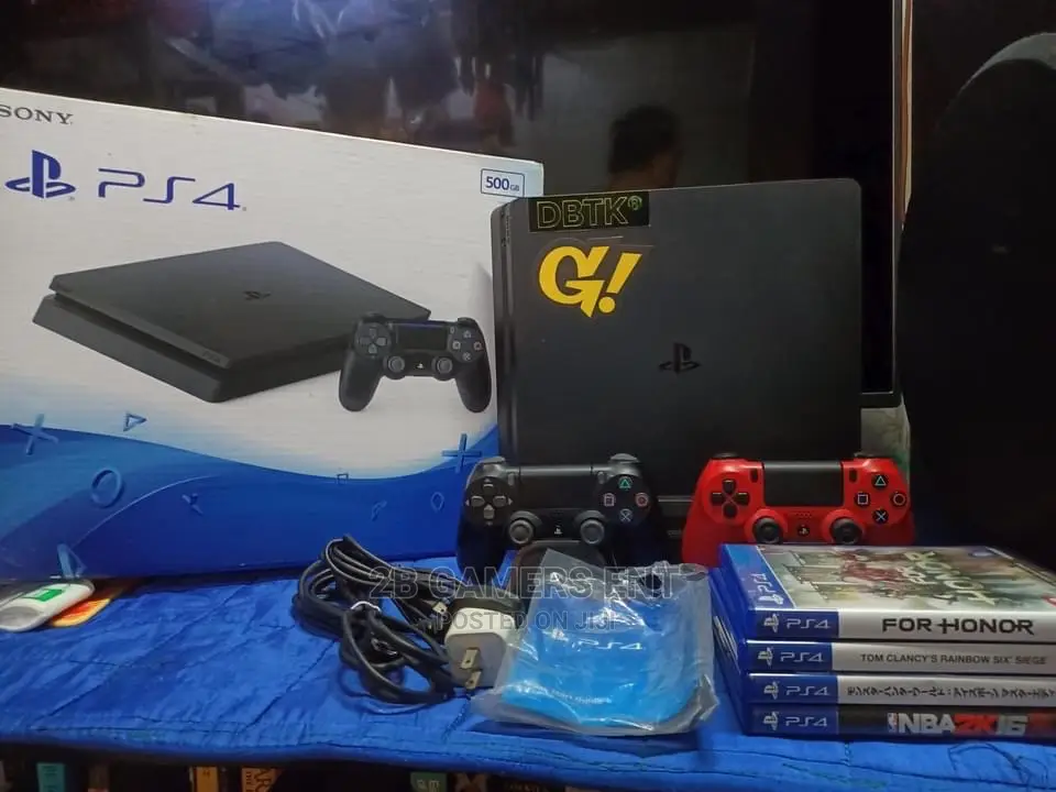 Play Station 4, Used at Home
