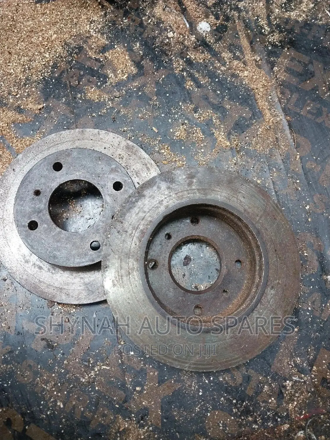 Discs Plate Nissan Bluebird