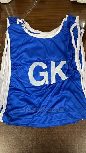 A Set Of 7 Netball Bibs Marked-red Blue - main view