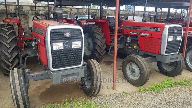 Massey Ferguson Red  - thumbnail 2
