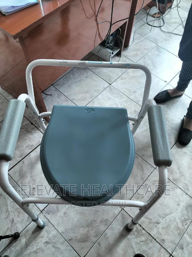 Commode Toilet Seat - main view