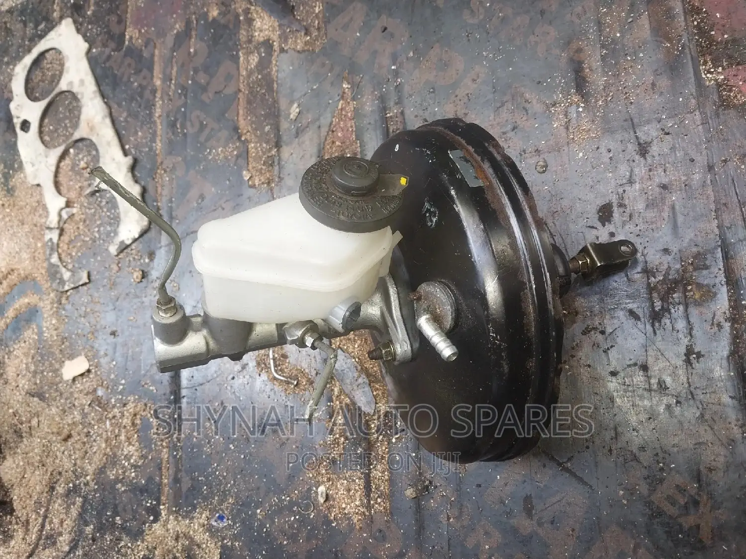 Brake Master Cylinder and Booster Toyota 100