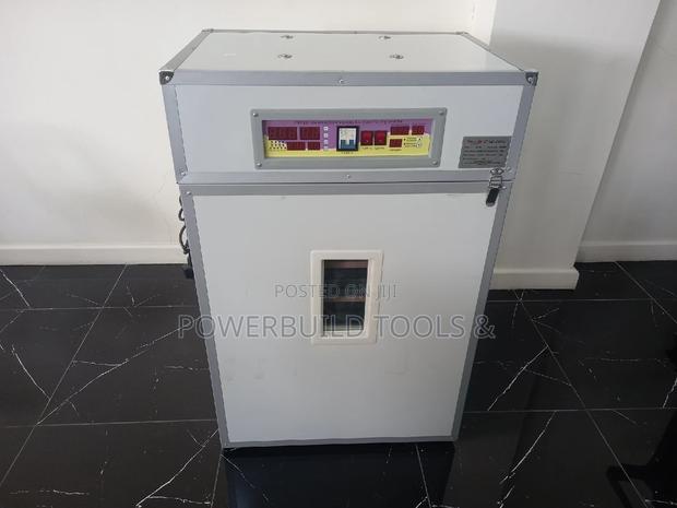 Egg Incubator (Ml352)
