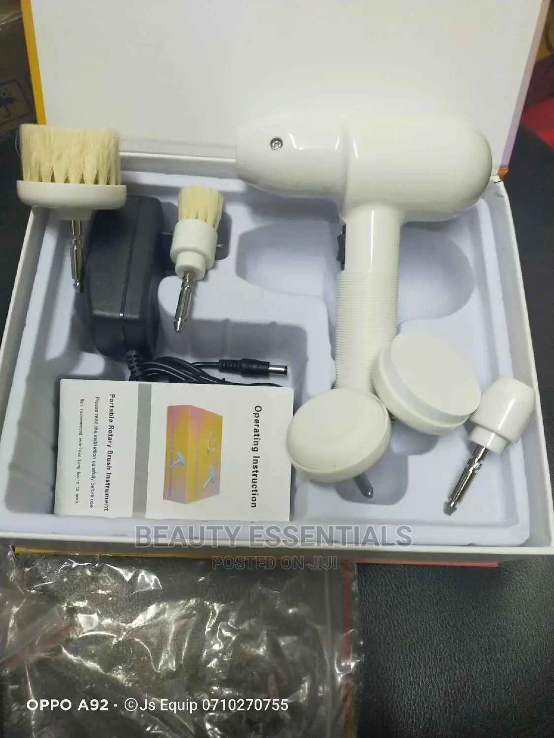 Portable Rotary Facial Steamer Brush